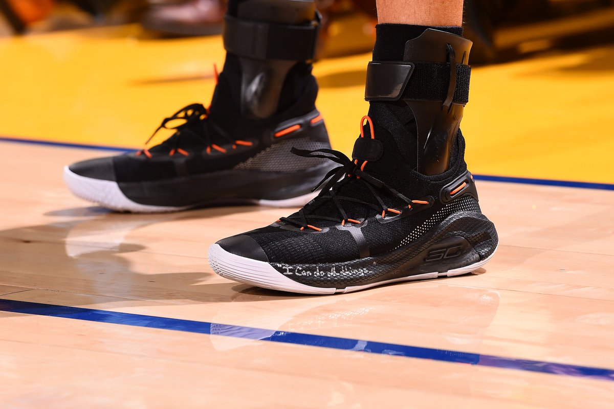 curry 6 oakland sideshow