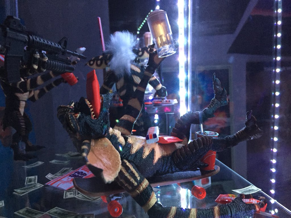 simbobjr's tweet photo. @NECA_TOYS These Gremlins are an absolute blast! Can’t wait to add the Gamer and more to the collection! https://t.co/CWQDoVKWV0