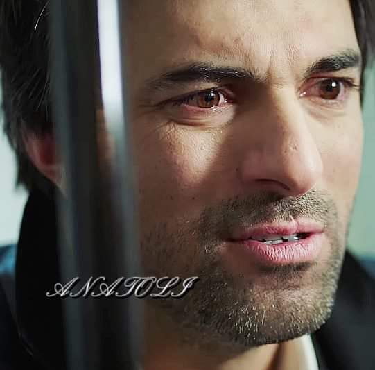 AnatoliAkyurek's tweet photo. #ölenekadar #EnginAkyürek  #DağhanSoysür https://t.co/vP6pb36aKt