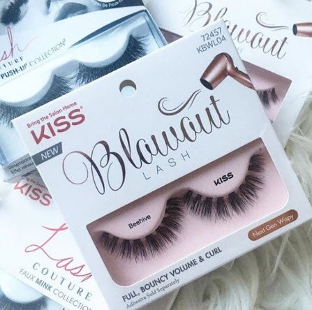 KissProducts's tweet photo. The only drama we like is in our lashes ¯\_(ツ)_/¯ Create the perfect Saturday night look with the one and only Blowout Lash in style ‘Beehive’! #KISSlashes #BlowoutLash #NextGenWispy #falsies #falselashes #fullylashes https://t.co/Ow2BJNNI7J