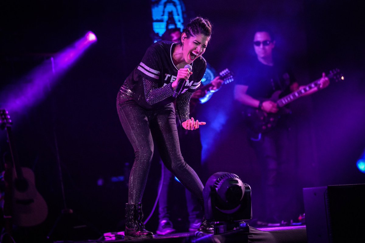 haashoficial's tweet photo. Gracias Tampico!! Definitivamente tenemos los mejores fans!!! Gracias por tanto amor 🥰🥰🙏🏻❤ #Gira100AñosContigo #SOLDOUT 💃🏻💃🏼 https://t.co/ujdni5xgnb