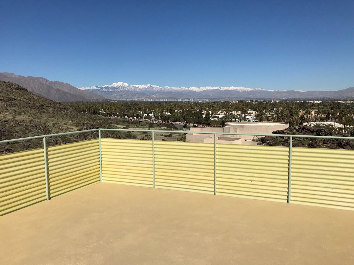 ReadRbn's tweet photo. Visiting the Forgotten Frey #creehouse #MidCenturyModern #modernismweek #nofilter #psiloveyou https://t.co/5zKQMgvt5P