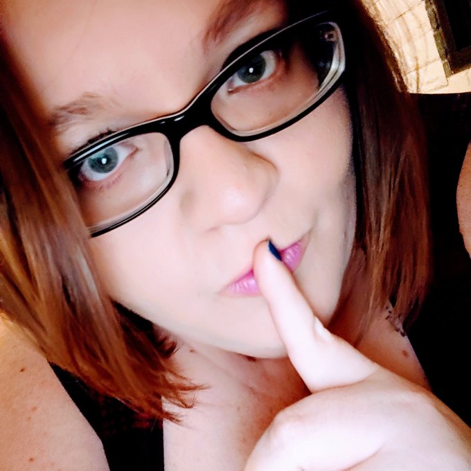 Mynx’s pics and videos