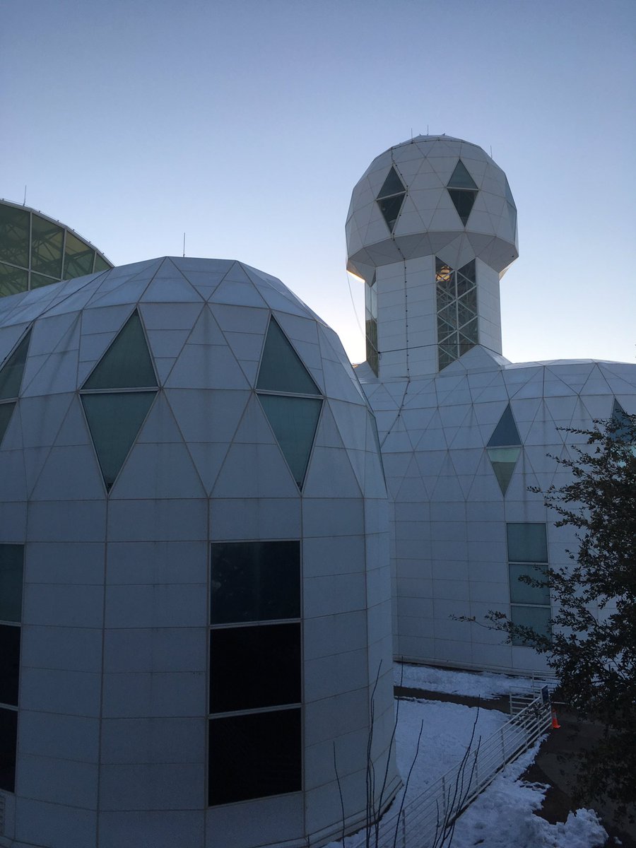 hollowearths's tweet photo. I feel enormously privileged and lucky to be taking a tour of Biosphere 2 right now! #ClosedEcosystem #FamousGreenhouses https://t.co/MooRe557G0
