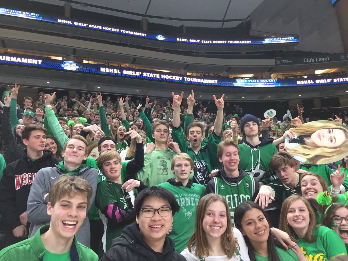 edinahornets's tweet image. Hey @EdinaFanSection - looking great at State! #Hornets