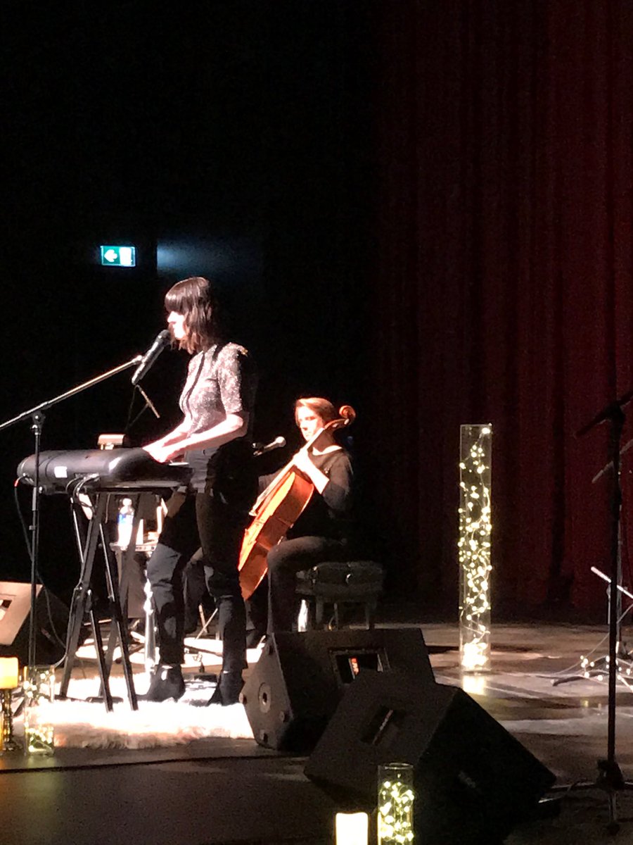 Amazing performance this evening in Charlottetown!!  Blown away ⁦@rachelbeckmusic⁩