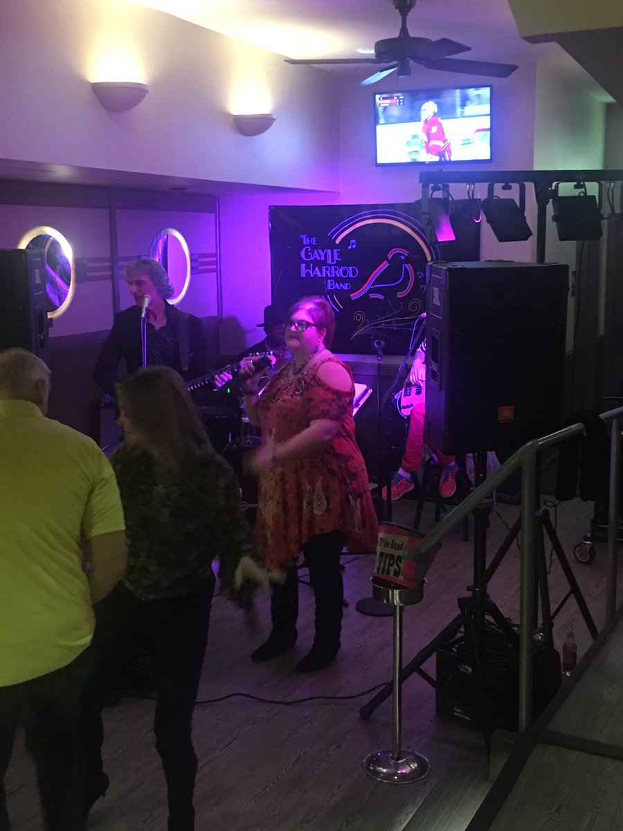SourisSaloon's tweet photo. The Gayle Harrod Band are amazing!  It’s their debut performance at Souris’. Great smooth bluesy sounds. Get up and get in!  We’re waiting for you.  Gayle has some pipes! https://t.co/UitSIV9K06