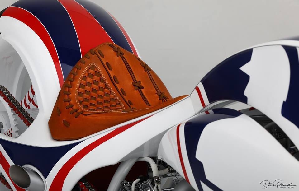 BaseballBros's tweet photo. This is the sickest bike I’ve ever seen! 🔥 https://t.co/xe0GYP56cl