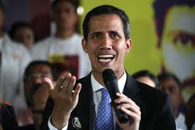 #Venezuela rompe relaciones con #Colombia. Este payaso con corbata fue a mover las caderas a la falsa de concierto: ¿Y ahora como regresa a #Venezuela?...Creo que se quedó afuera.....😂😂😅

<a href="/NicolasMaduro/">Nicolás Maduro</a> <a href="/DiazCanelB/">Miguel Díaz-Canel Bermúdez</a> <a href="/FeuCuba/">FEU de Cuba</a> <a href="/UJCuba/">UJC</a> <a href="/SecUJCuba/">Susely Morfa González - Homenaje</a> <a href="/FidelistaPS/">FidelistaPorSiempre</a> <a href="/AbelPrieto11/">Abel Prieto</a>