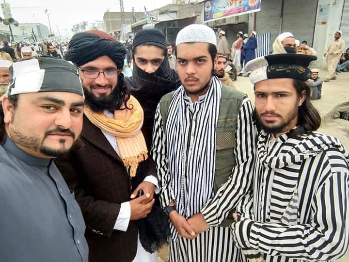 MSS4534's tweet photo. 👈نوجوان جاگ گئے ہیں  آب انقلاب آکر رہیگا انشاءاللہ👉

#MillionMarchBadin https://t.co/e1RPkGRsdI