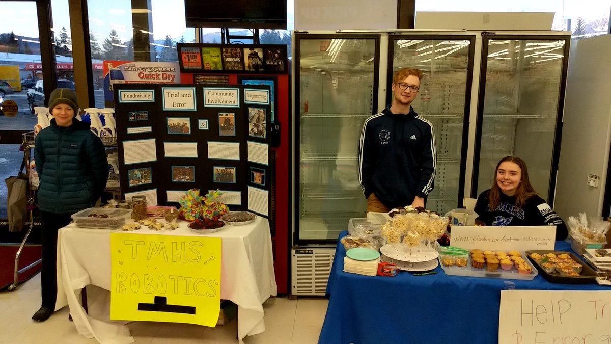 FTC3081's tweet image. Setting up our bake sale so we can make it to world&apos;s!
#gorobotics #ftc #robotics #bakesale