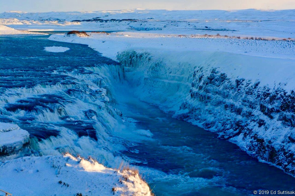 suttisakv's tweet image. In the depth of #winter I finally learned that there was in me an invincible summer. - Albert Camus #gullfosswaterfall #iceland 🇮🇸 #Traveling #adventure #tourist #travel #traveler #vacation #WorldTraveler #TravelBlogger #wanderlust #travelphotography #naturelover #naturelovers