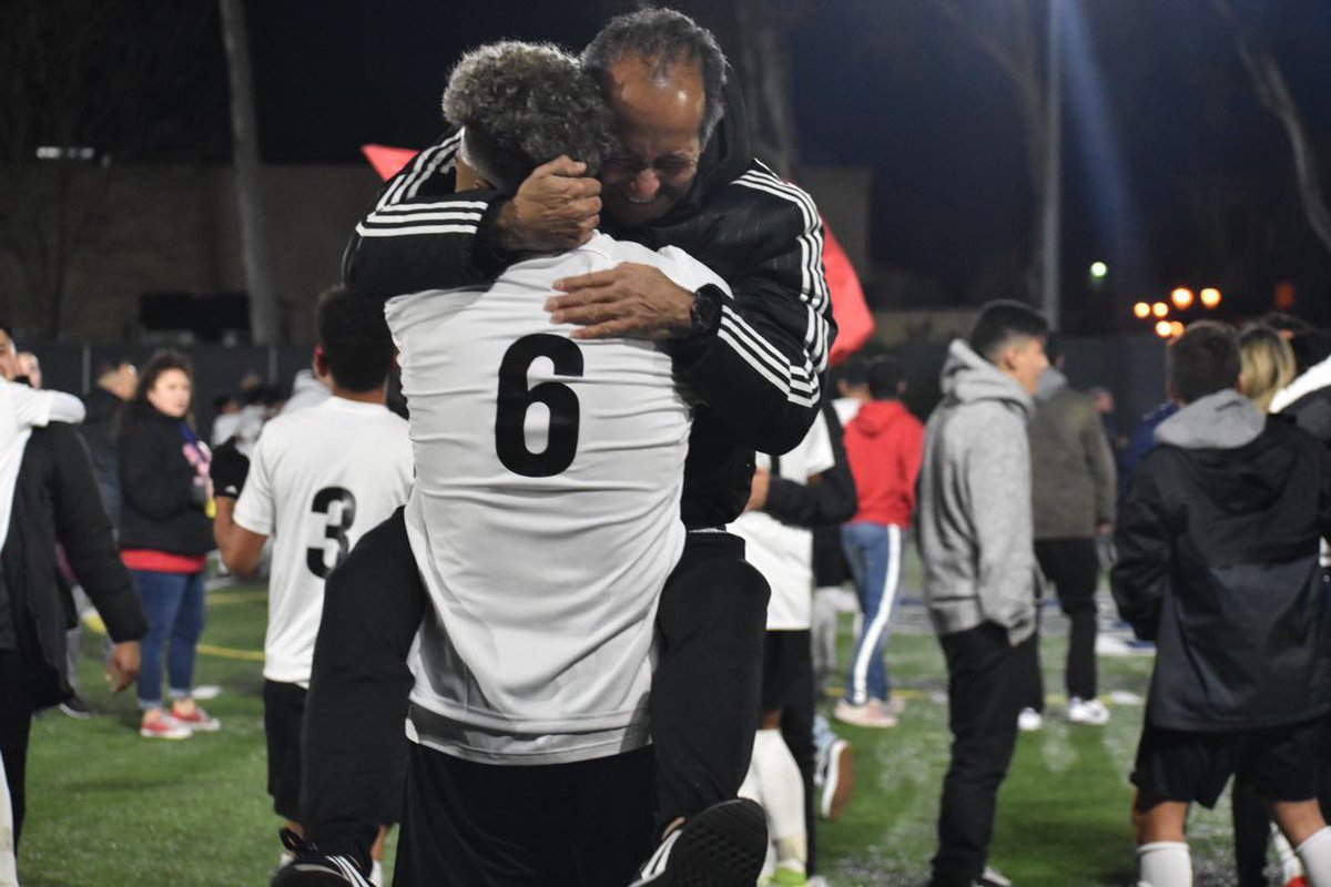 omar_jimenez6's tweet photo. What can we say..We Made H I S T O R Y 🙏🏼and their isn’t any better way than winning CIF with your dad as one of the coaches💗 Love you pops! WE DID IT💍 https://t.co/EH4HkHZcMM