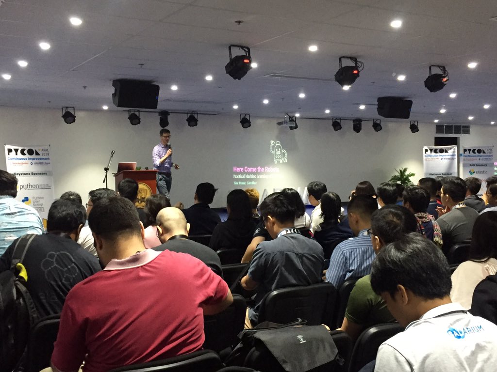 cellofoodiegeek's tweet photo. Tom Dyson delivering the Keynote for Day 2 of PyCon APAC 2019. Interesting topic on Robotics, Machine Learning and AI. 

#PyConAPAC2019 #continuousimprovement #pythonisforever https://t.co/npFbDAJGRX