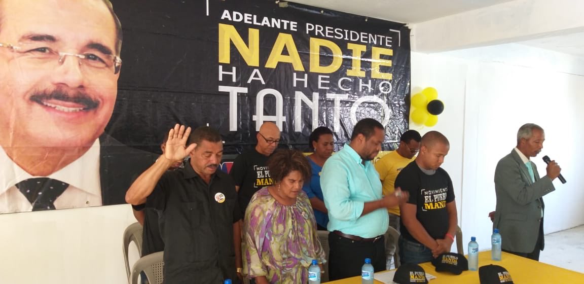 CompresNanan's tweet photo. El pueblo de los Alcarrizos no está dispuesto a perder a @DaniloMedina #ElPuebloMandaRD 4Mas https://t.co/1V1rHcjrFu