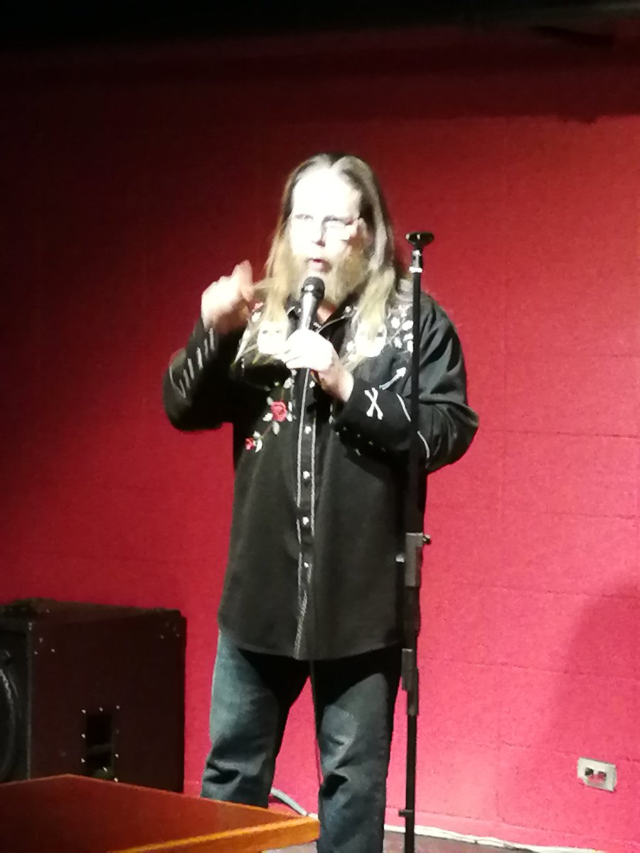 goodtimesyql's tweet photo. Shawn Gramiak making everyone bust a gut laughing a the club - make sure to check out the 930p show #comedyyql #goodtimesyql https://t.co/sUjeJ1grNb
