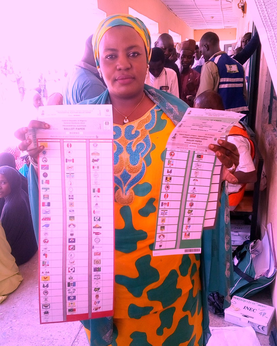 BornoYoung's tweet photo. On election day.

I Fatima Mohammed Abbas, casted my votes at my polling unit in Maiduguri for the Presidential and National Assembly Elections. #NigeriaDecides2019 

My votes count. #NextLevelWithBuhari https://t.co/xTv6dOOqki