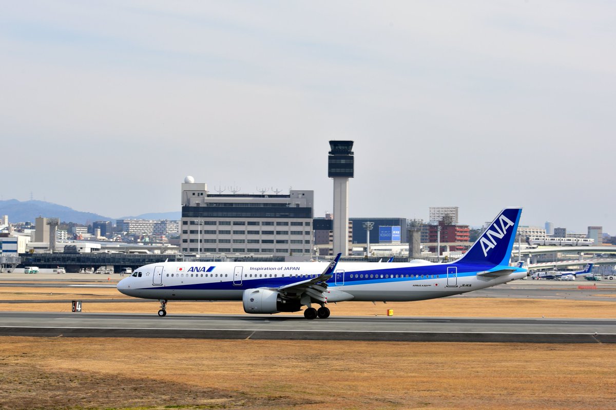 あまがすき 19 02 24 伊丹空港飛行機図鑑 Jacのja07jcとanaのja141aは共に19年1月の登録機 07jcはw2からの上がり Ja744aは心ひとつに 行こう に五輪マスコットキャラクターが あまがすき 19 02 24 伊丹空港飛行機図鑑 Jacのja07jcとanaのja141aは共に19年1月の登録機 07jcはw2からの上がり Ja744aは心ひとつに 行こう に五輪マスコットキャラクターが