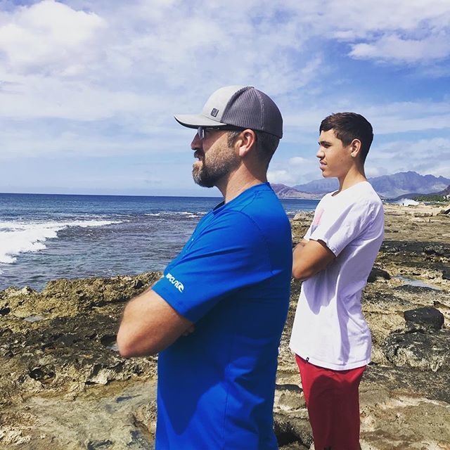 larisamajors's tweet image. Twinsies 👯 
#doyouseeit #samesame #samestance #crossedarms #twins #twinsies #myboys #fatherandson #checkingouttheview #lifewithboys #majorstrails2019 #kapolei #koolina #oahu #oahulife #beachwalk #lategram ift.tt/2XmKcui