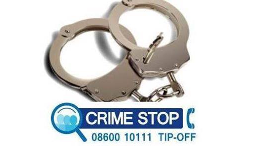 SAPoliceService's tweet photo. #sapsNC #FlyingSquad members in Kuruman arrested two male suspects red handed while committing robbery in Kuruman. The two suspects were robbing a man next to a bank. The third suspect fled and is being traced by police. NP https://t.co/UtWLUMV7fN