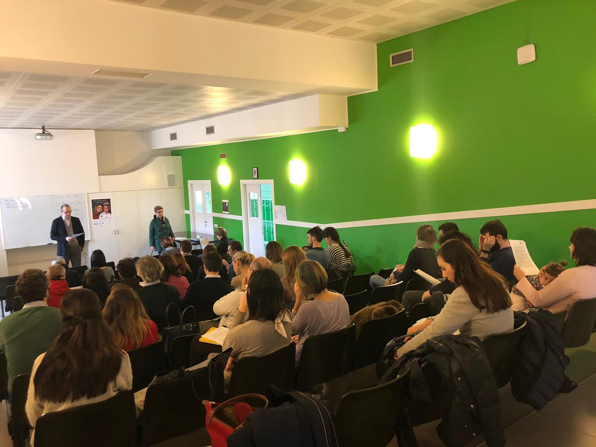 FAESmilano's tweet photo. #Scuole @FAESmilano con @corsioeffe: Prime Conversazioni #educazione #inostrifigli https://t.co/T08kqVGmRP