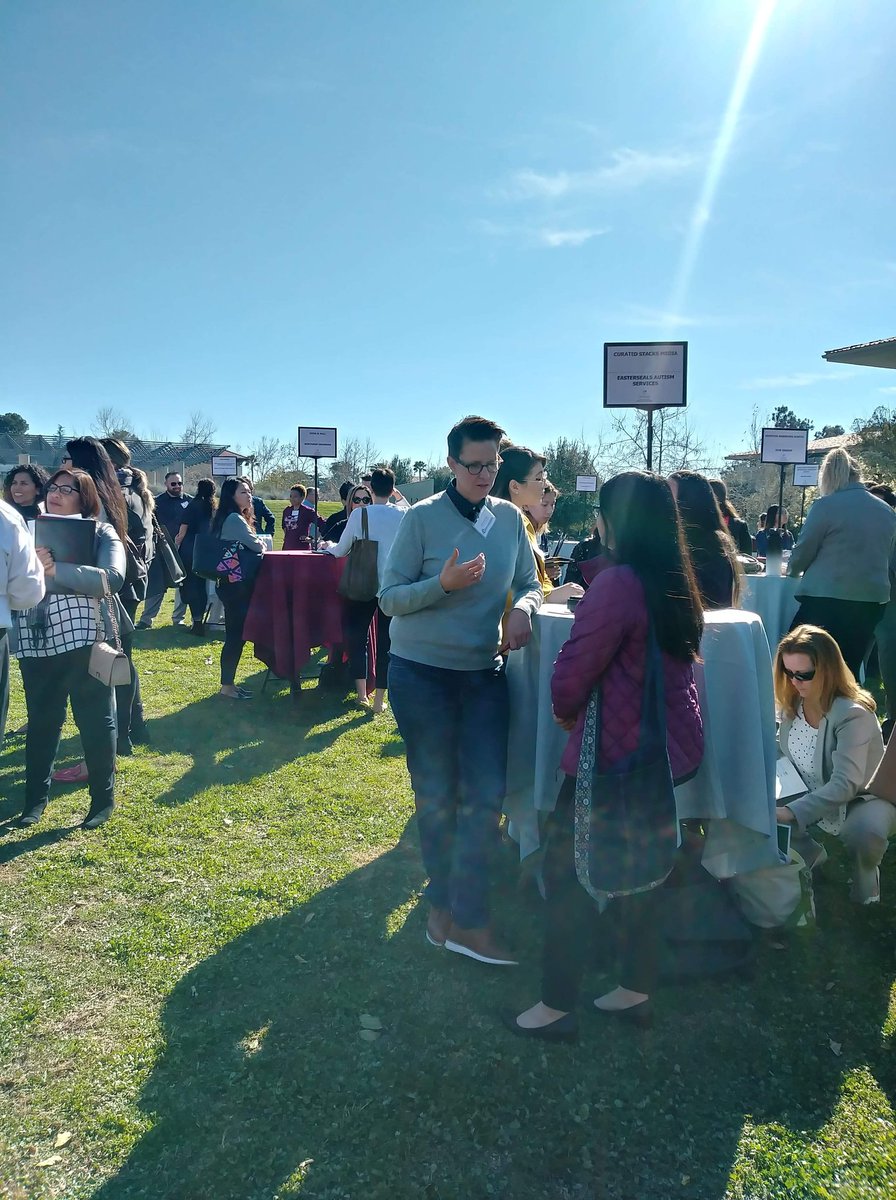 CuratedStacks's tweet image. Such a great day presenting @UofRedlands first Career Conference! It was so much fun speaking to students about embracing our "weird," media, and podcasting. Thank you for having me @SadieRedWing @KellyDries  #uofredlands #unmediatedpod #startingfromB #curatedstacks #podcast