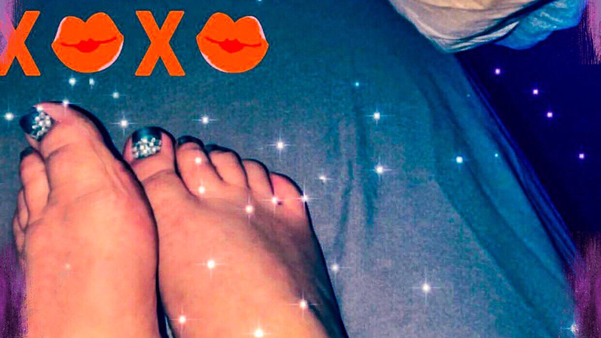 FootGod27580943's tweet photo. Bow down before the one serve you’re going to get what you deserve. 

#bbw #feet #footfetish #footfreak #cashcow #barefeet #drain #paypigslave #sub 

DM for cashapp/google wallet/PayPal 

Let me make you feel like the loser you are!!!

@rtloserslave @RTSubBitch @slavekane https://t.co/vfKlU2QNag