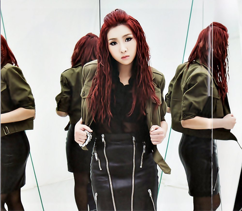 minzyhq's tweet photo. MINZY in CRUSH Japan Album Photobook

© Spice-Candy https://t.co/eMZbQ3a810