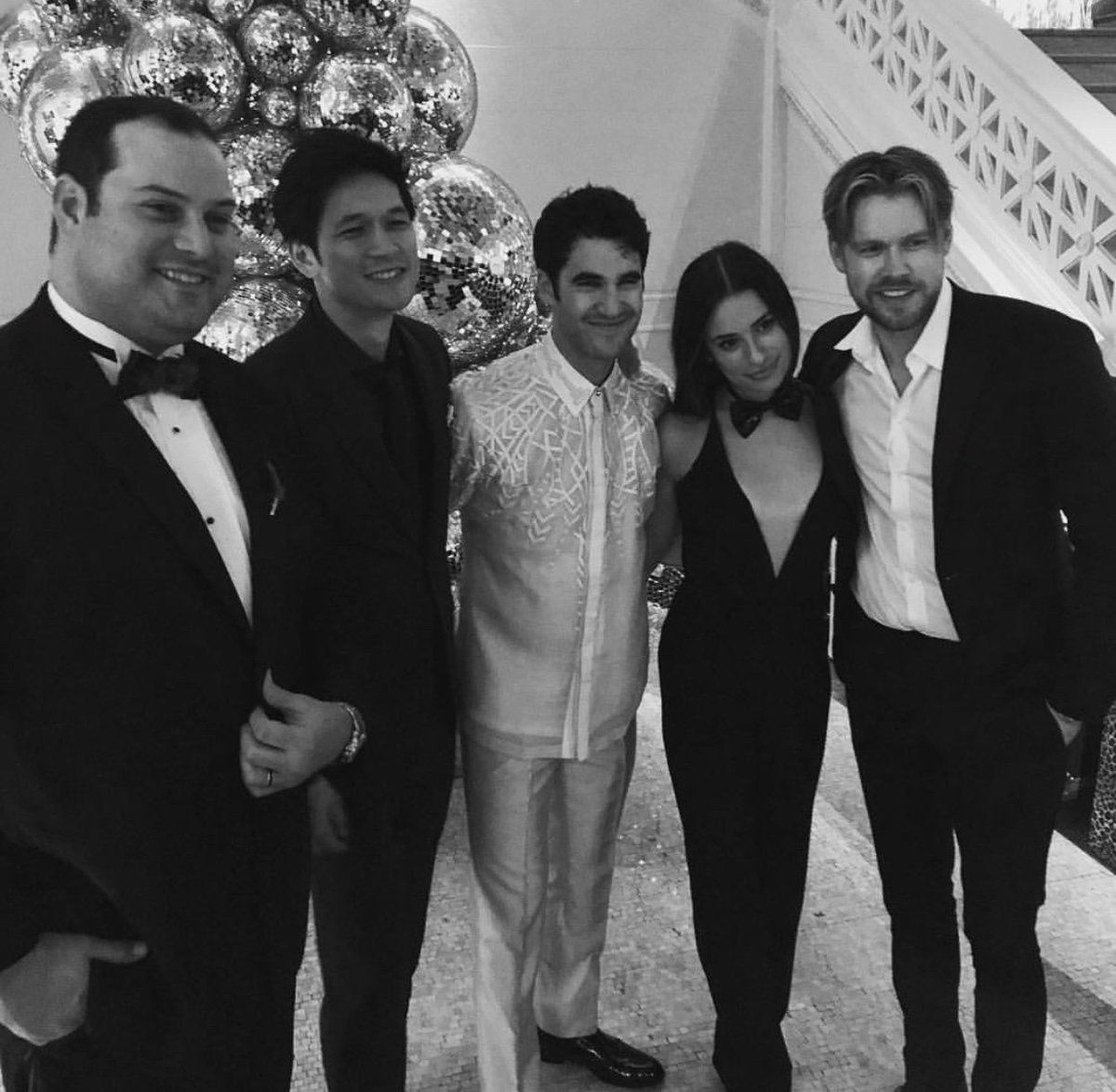 HAdoresYou94's tweet photo. I am still obsessed with this beautiful photo. It honestly made my day. I am thrilled with this mini Gleeunion

#glee #gleeks #gleekforlife #miarren #leamichele #darrencriss #chordoverstreet #harryshumjr #gleecast https://t.co/rcJc9dfPij