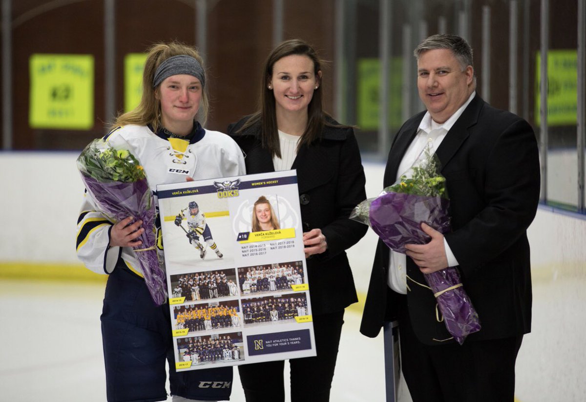 OOKSWHKY's tweet photo. Seniors Night tonight and we honoured two 5th year players and a graduating player leaving NAIT after this season. @carlinboey21, @vercakuzelova have spent 5 seasons in an Ook jersey and @TanelBoeckman has spent 2. @naitooks @sherribowles and @jdiachuk  on hand for the alumni https://t.co/aY195t3rcp