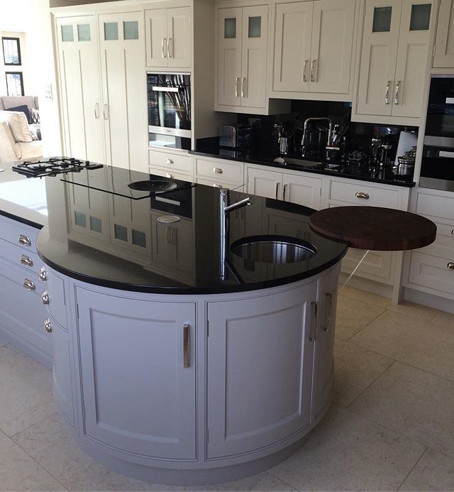 Bespoke painted kitchen handcrafted by Oliver James Furniture #bespoke #kitchens #surrey #kent #london #sussex #InteriorDesign #IslandUnit #GraniteWorktop #ojfurniture #FreeDesign #TunbridgeWells #Sevenoaks #furniture #handmade #curved #carpentry ift.tt/2IzbDh3