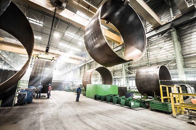 •⁣
Steel, lots of Steel! Shooting for industrial clients gets you behind the scenes in some of the most amazing places. Here in Rostock, Germany they were producing segments for huge tripods used as the bases for Offshore windmills. These segments we… ift.tt/2Sngvpc