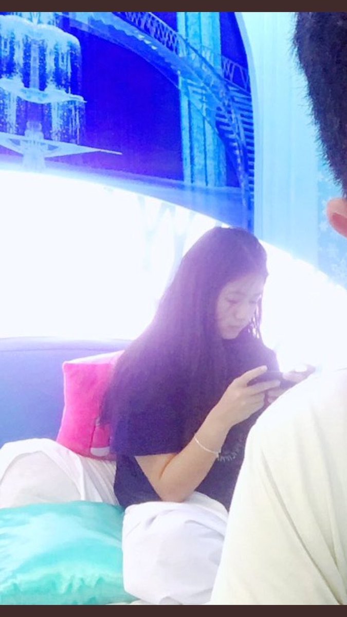 Dubzkie29's tweet photo. Suot pla ni bebe @kaori_oinuma ung pasalubong ni @iamrhysmiguel Ayieeh now klng napansin Hahaha 😍😍😍😍😍💙💙💙💙💙💙💙💙💙💙💙 https://t.co/9QFDBzPX2v
