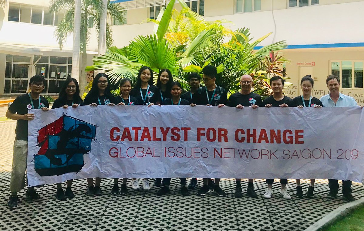 RoderickCrouch's tweet image. Best part of being a principal- seeing students step up and lead. These are the wonderful students who organized the Global Issues Network conference in HCMC #GIN2019 #AISVietnam