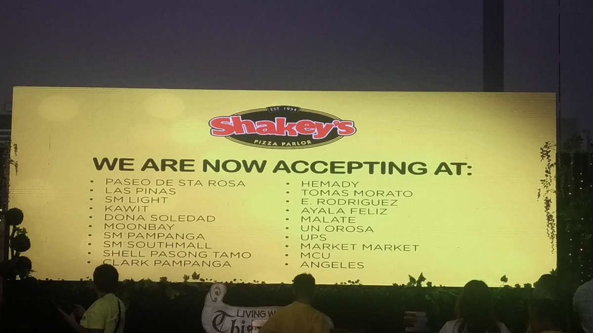 collegemarcel's tweet photo. These Shakey's branches are accepting job applications for adults with Down's Syndrome!! #Inclusivity #LivingWithDowns #allfordown #HappyWalk2019 https://t.co/AVrvE3ZBPj