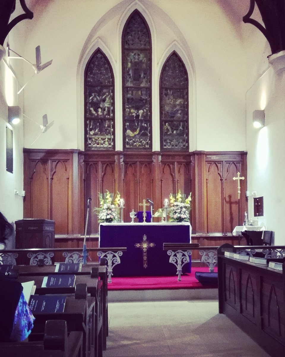 Violet, the liturgical colour for the Eight Sunday before Easter. Altar and the sanctuary at St. Stephen's Church, #MountMary Hill, #Bandra.
#Liturgy #LiturgicalCalendar #LiturgicalColours #Violet #Mumbai #MumbaiHeritage #Anglican #IndianChurch #Churches #AnglicanHeritage