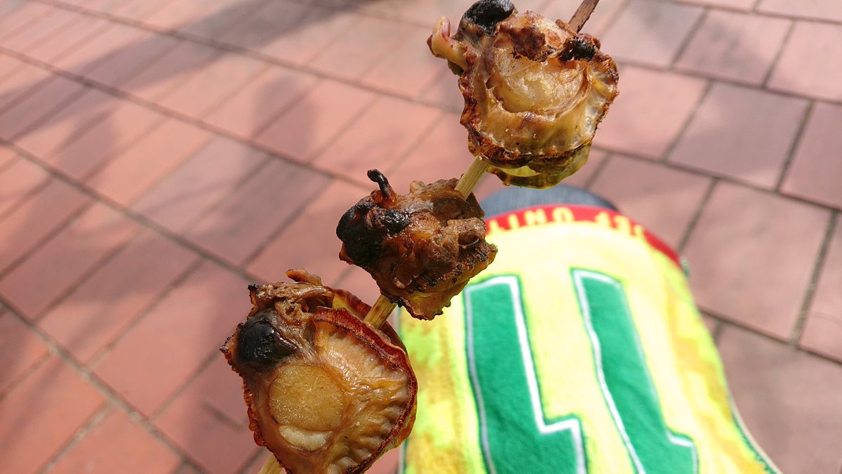 ｂ輔 本日のマッチタウンは愛南町 愛南カワハギ千尋丸さん ニンスタから 鯛カツ ２００円 アコヤ貝貝柱フライ ３００円 カワハギ串揚げ ２００円 を２本にカワハギ唐揚げ ５００円 の大量購入ps Ps昨季食べて美味しかったからと伝えたら
