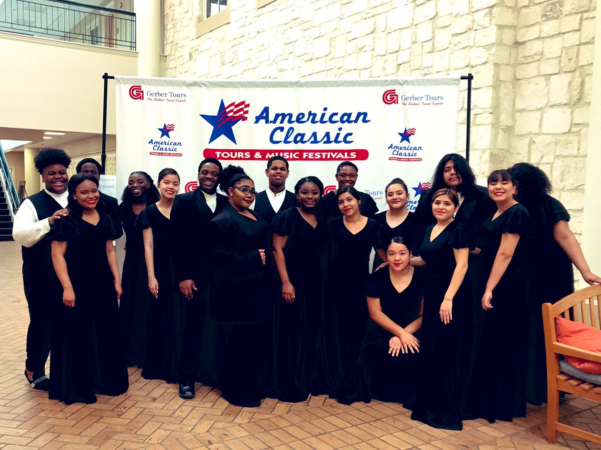Thanks to <a href="/AMC_tours/">American Classic Tours & Music Festivals</a> for putting on a festival of the ages. #madsfest2019 #madsa2019 #MakeItAClassic #sallyschottisabigshot