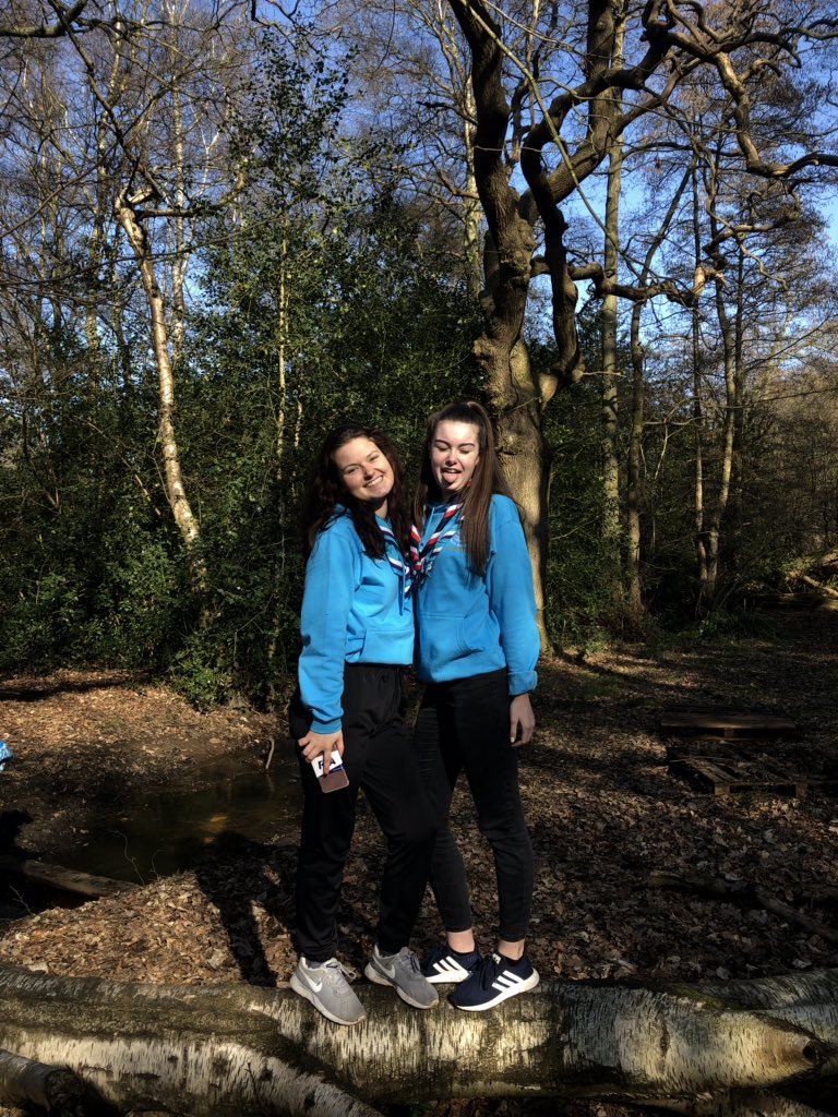 edwards_soph's tweet photo. Good weekend at Earleywood campsite w// @Berks_WSJ2019 Unit 62 #UK24WSJ #Berkshirescouts #Ukscouting https://t.co/74vNGGtHAs