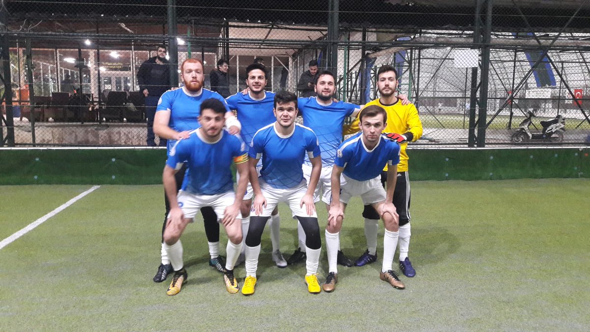 gencliksporda's tweet photo. GPDP 2018-1. Çağrı kapsamında desteklenen “Genç Gönüller Sporda Buluşuyor” projemiz yarı final maçlarıyla devam ediyor.⚽️FC HUKUK - KÖY TAKIMI ⚽️ https://t.co/ub5uNyDndV