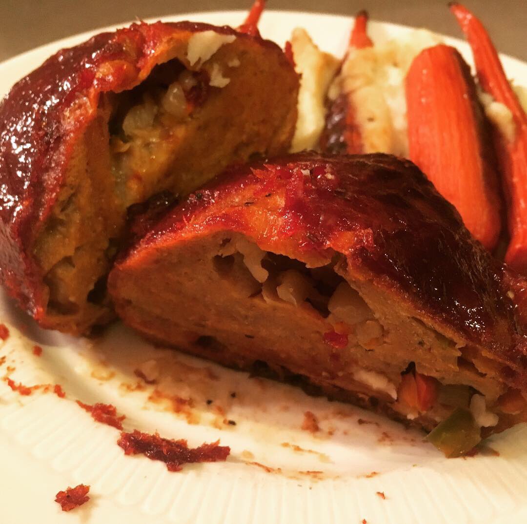 VanceChef's tweet image. Vegan Meatloaf
.
#seitan #seitanrecipe #vegan #veganfood #veganfoodie #vegetarianrecipes #vegetarianfood #vegetarian #chefmode #delicious #yummy #droolclub #forkfeed #goodeats #foodstagram #foodpics #foodgram #foodaddict #foodlover #foodspotting #foodshare