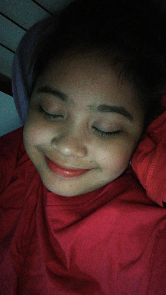 JineyJenny's tweet photo. When you feel you don't care despite of everything.
#ImAtThatAgeWhere https://t.co/QXtZF0LNSK
