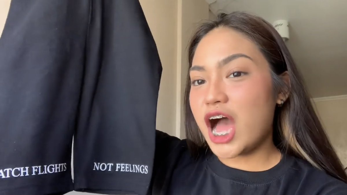 jeorelladotph's tweet photo. after doing so many many many school works and requirements nanoood ako latest vlog ng ating queen and damn sobrang nakakatanggal ng stress at pagod 😍 ilysm luv ✊💛 https://t.co/49AzuJsDsG