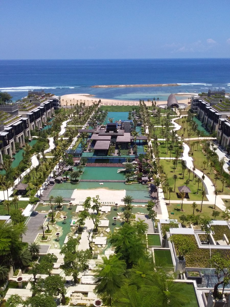 View from the lobby #theapurvakempinski #bali #newhotel #luxury #nusadua #theconciergeasia #travel