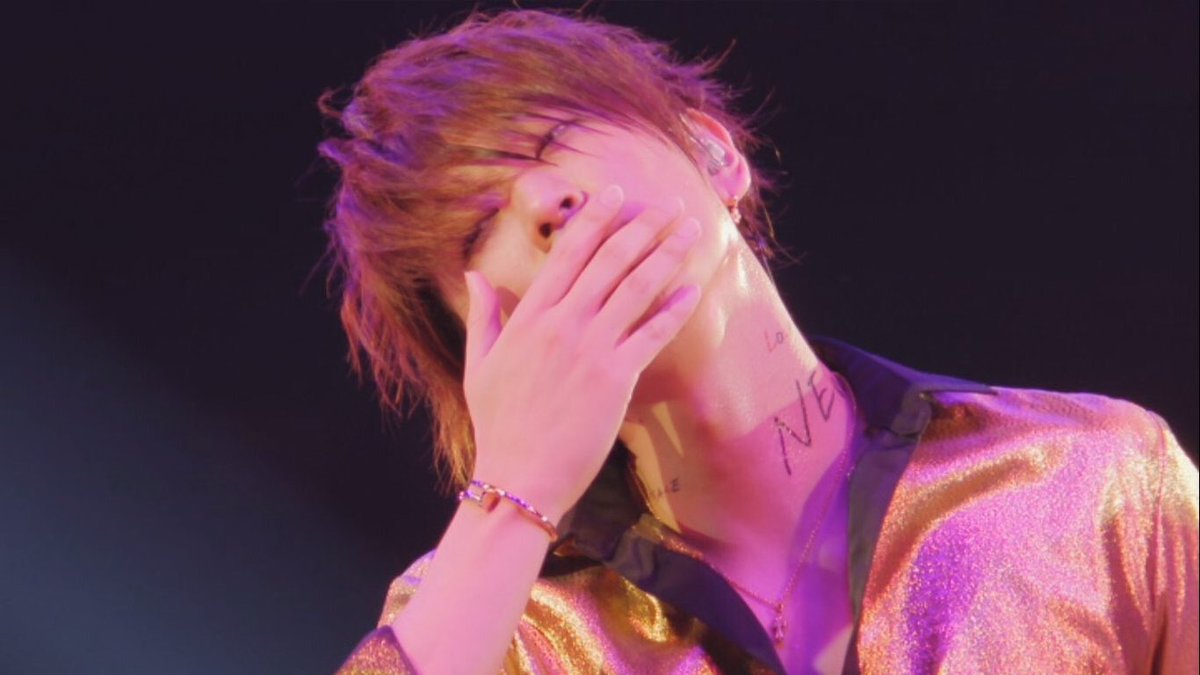 newsk_m's tweet photo. あー無理
死にそう笑
#NEWS #EPCOTIA #小山慶一郎 #増田貴久 #WORLDISTA https://t.co/znIgzIyk4K