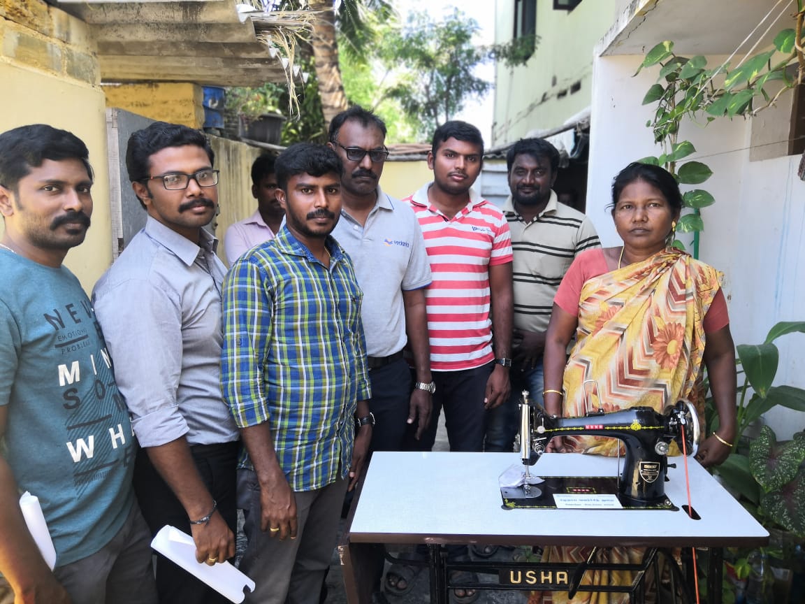 Jeyaselvan18's tweet photo. #Sterlite is supportings and fulfilling the requirements of the local communities for improving their lively hood by #CSR work https://t.co/mVXomJdSjY
