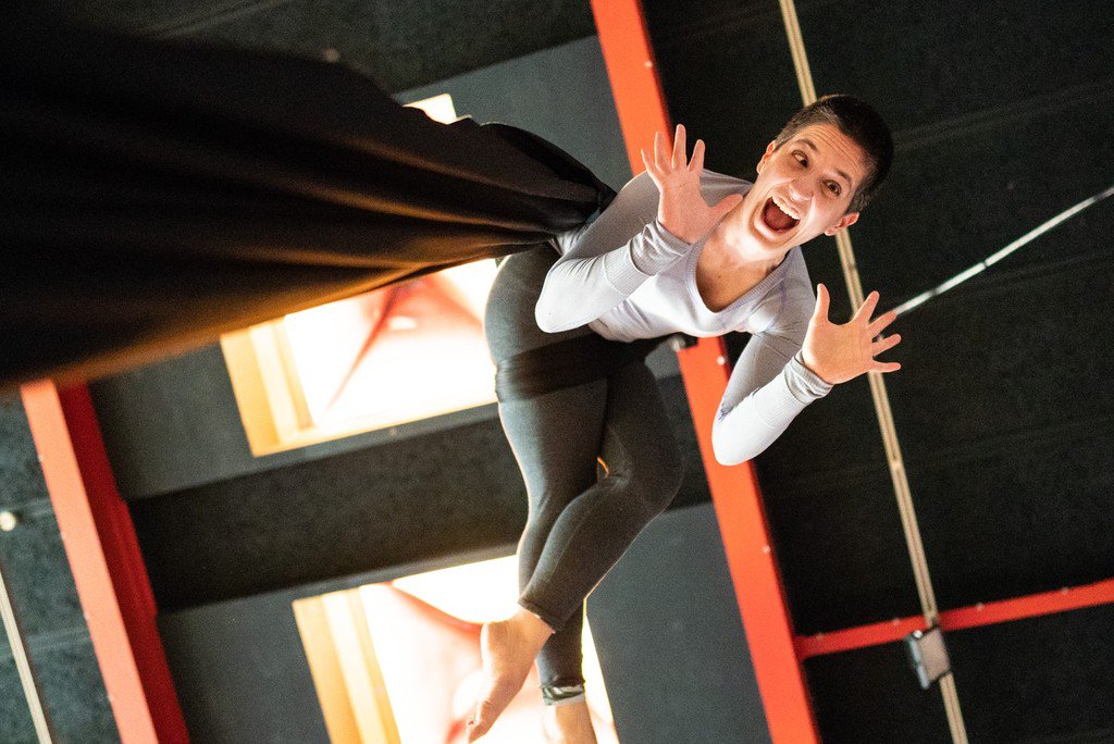 MyTheatreMates's tweet image. A quartet of blind performers star in #FlightPaths, the new production from @yellowearthuk &amp;amp; @extantltd that mixes music, storytelling and aerial performance in a show inspired by #BiwaHoshi &amp;amp; #Goze goo.gl/pp7iuG #Featured