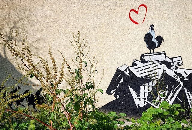 Sunra (@sunrasolart) on Twitter photo Good morning sunday 🌞💕
・・・
À l'école Docteur Roux dans le cadre de "La Petite Galerie" 👶🏼👶🏻👶🏽
・・・
#sunra #notbanksy #spraylove #chicken #love #heart #coeur #stencil #stencilmasters #stencilart #amour #art #artist #myart #streetart #streetartfranc… ift.tt/2NocRdK Good morning sunday 🌞💕
・・・
À l'école Docteur Roux dans le cadre de "La Petite Galerie" 👶🏼👶🏻👶🏽
・・・
#sunra #notbanksy #spraylove #chicken #love #heart #coeur #stencil #stencilmasters #stencilart #amour #art #artist #myart #streetart #streetartfranc… ift.tt/2NocRdK