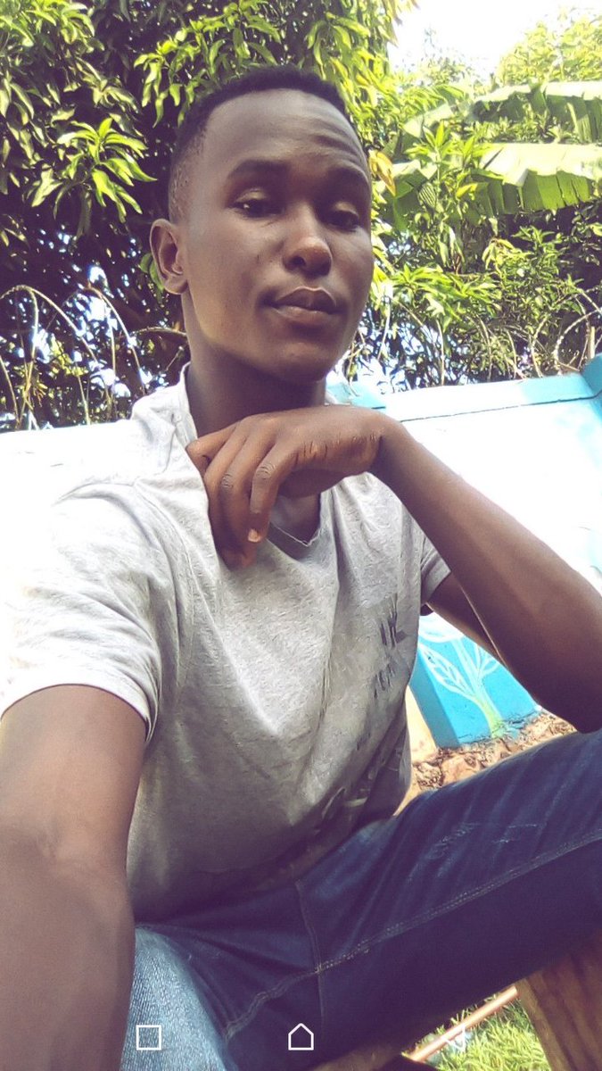 joram04840110's tweet photo. @AtimCharlotte #ForeheadTwitter https://t.co/YWBoKH6WKf