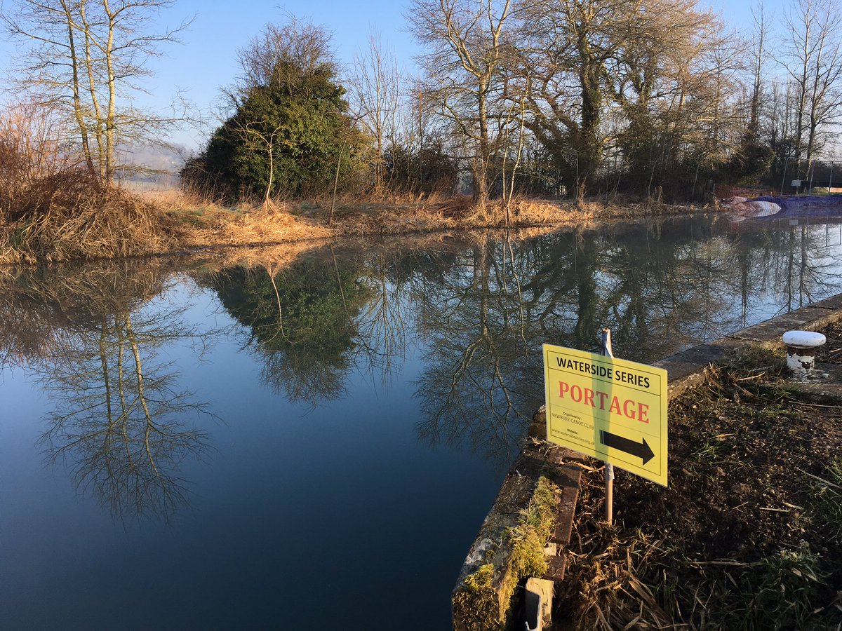 Ridgewaythreads's tweet photo. Welcome to #Bedwyn #Watersideseries #NewburyCanoeClub Sun is shining on the water. Towpath clean & tidy Thanks @CanalRiverTrust @BedwynFootpaths #Litterheroes Have a great day! ๐ถ https://t.co/miPusu3Yoq